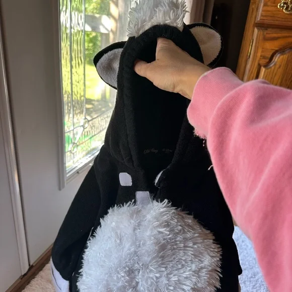 LIL STINKER SKUNK COSTUME - Picture 2 of 12